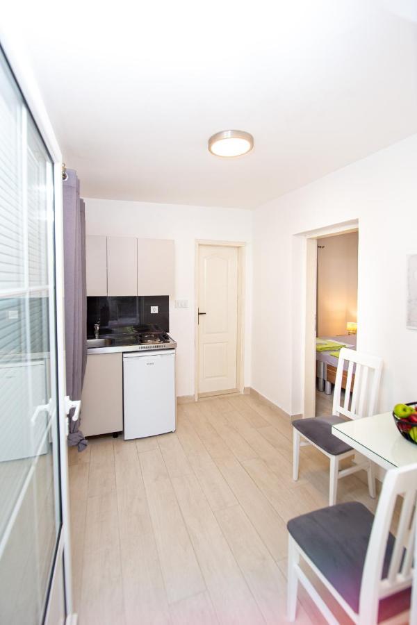 Apartment Novak Будва Екстер'єр фото
