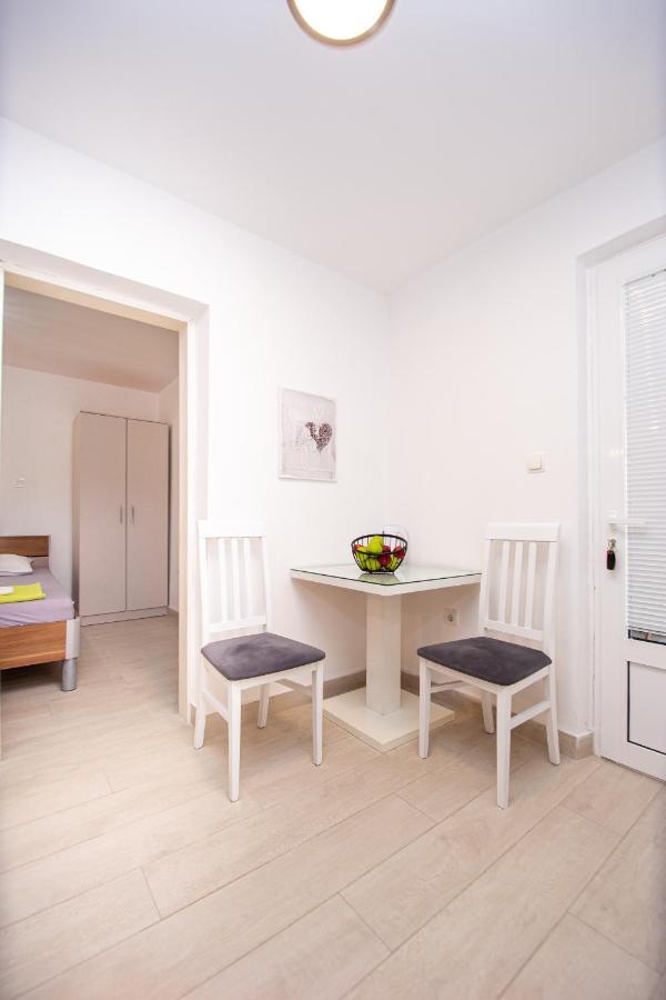 Apartment Novak Будва Екстер'єр фото